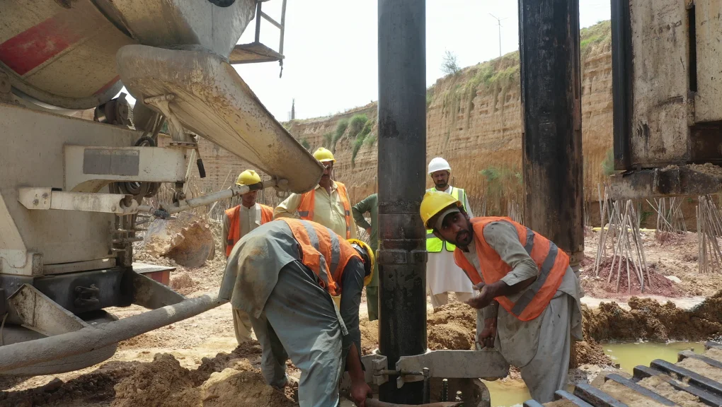 Piles Concrete pouring